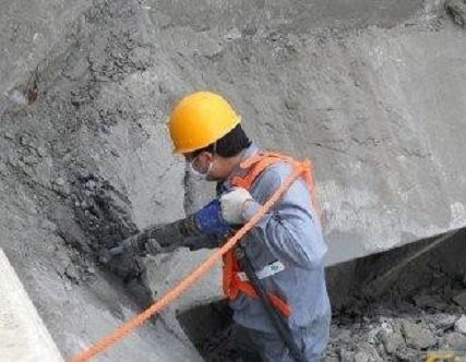 义马水泥厂清库与防腐保温工程 开启双赢合作新篇章